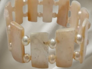 Natural Stone & Pearl Bracelet