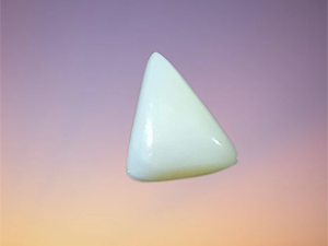 White Triangle Moonga